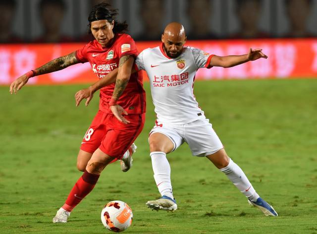 九游平台-点球都不进！遇历史级进攻荒 超级外援能救河南吗？