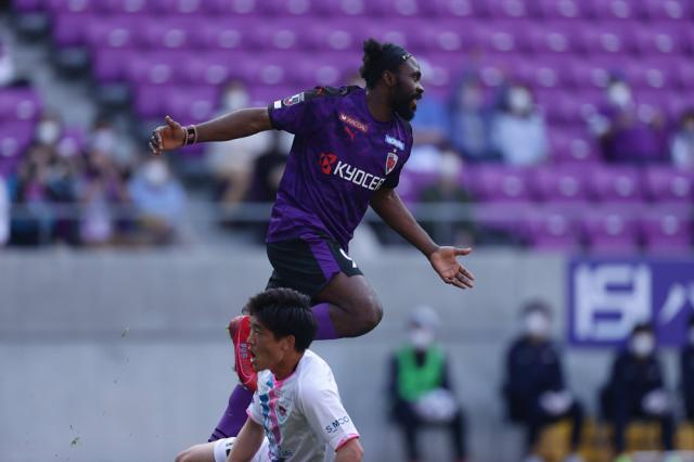 九游通道-38岁中超弃将8战6球领跑J联赛 或连续4年进球20+