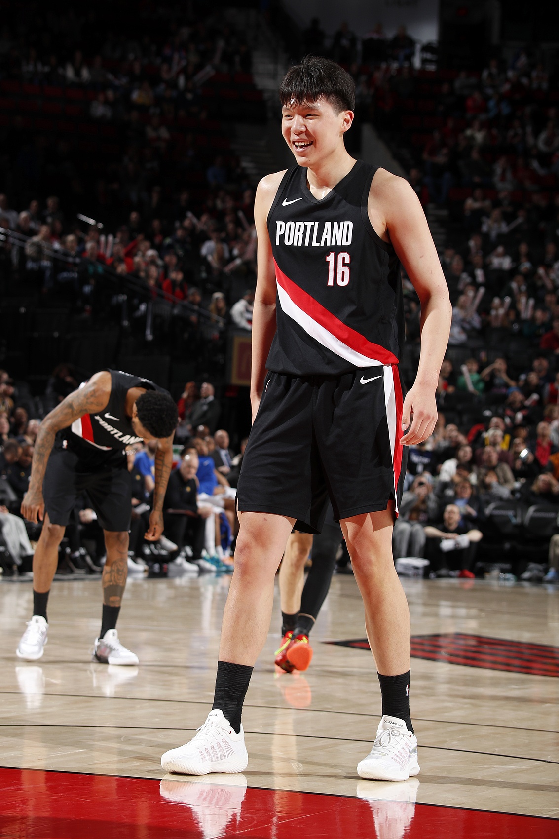 九游入口-拓记:杨瀚森夏天大概率会去国家队打世预赛 夏联可能就打两场